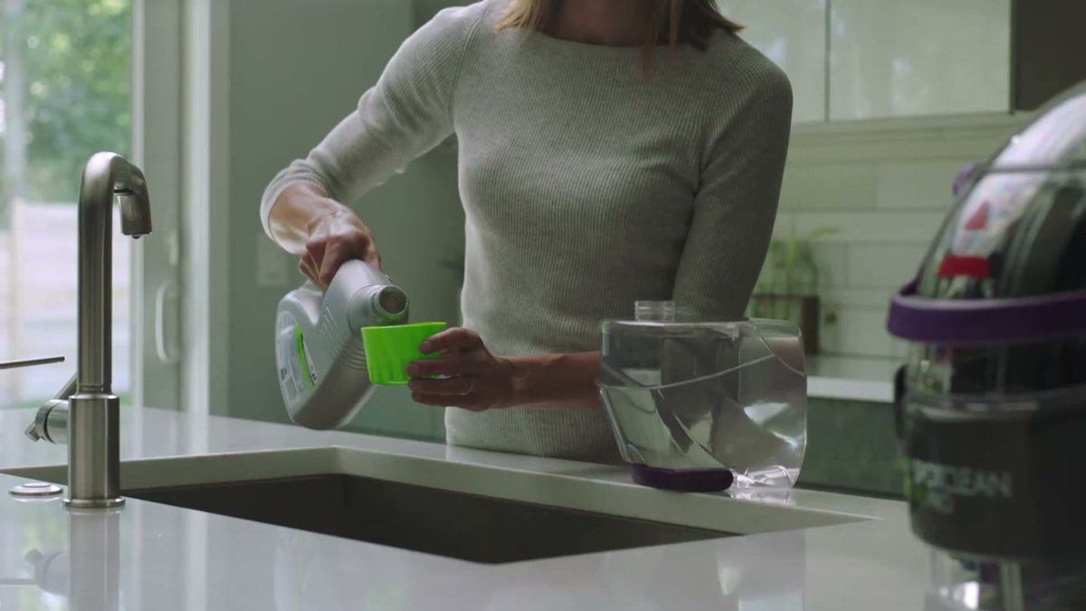 Bissell SpotClean Pet Pro - YouTube frame