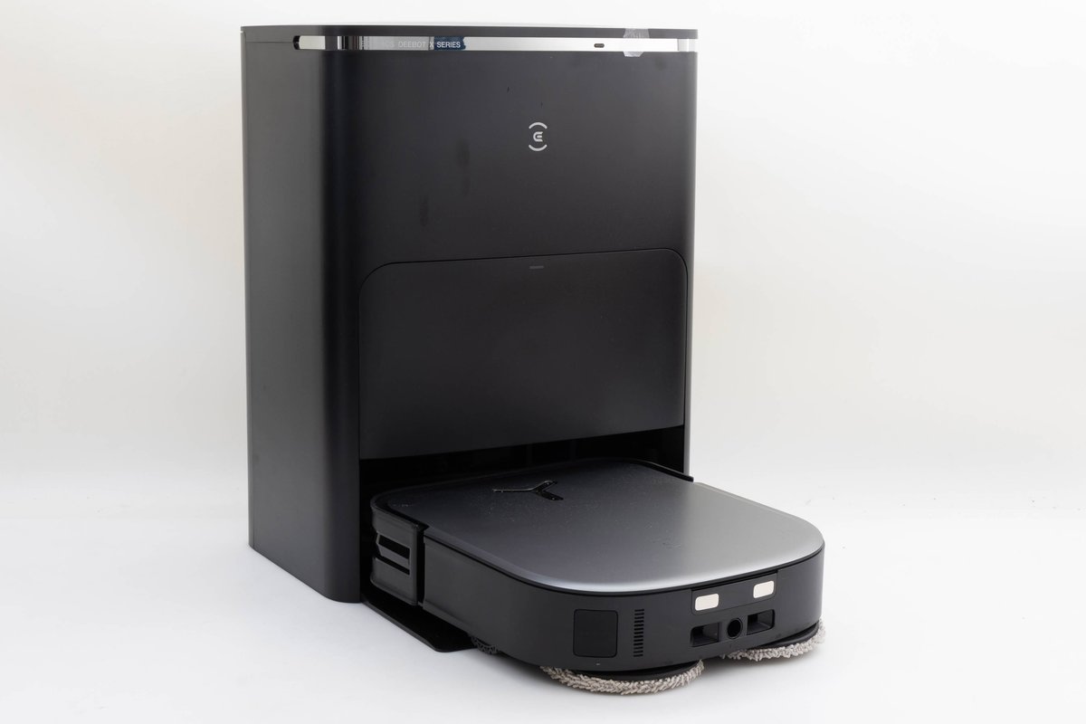 Ecovacs Deebot X2 Omni robot vacuum