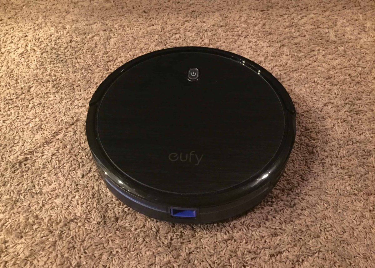 Eufy 11S MAX robot vacuum