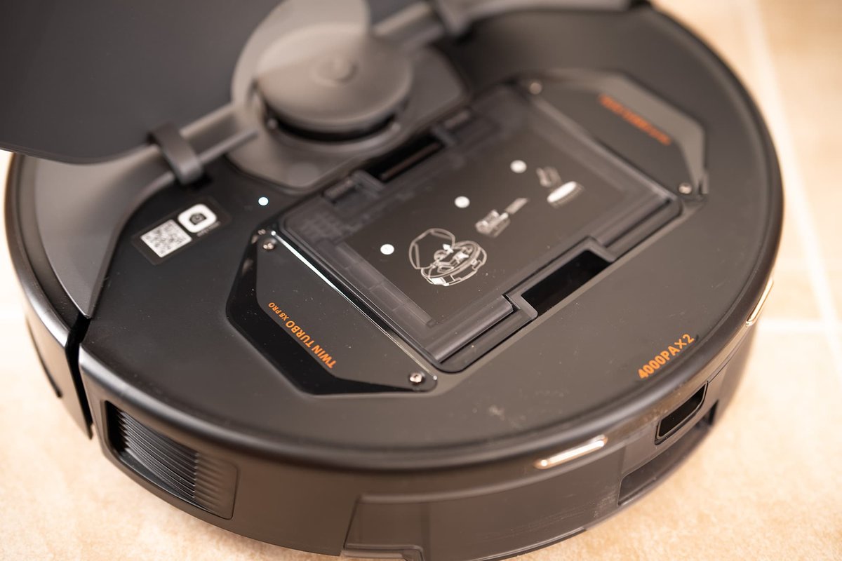 Eufy X8 Pro robot vacuum