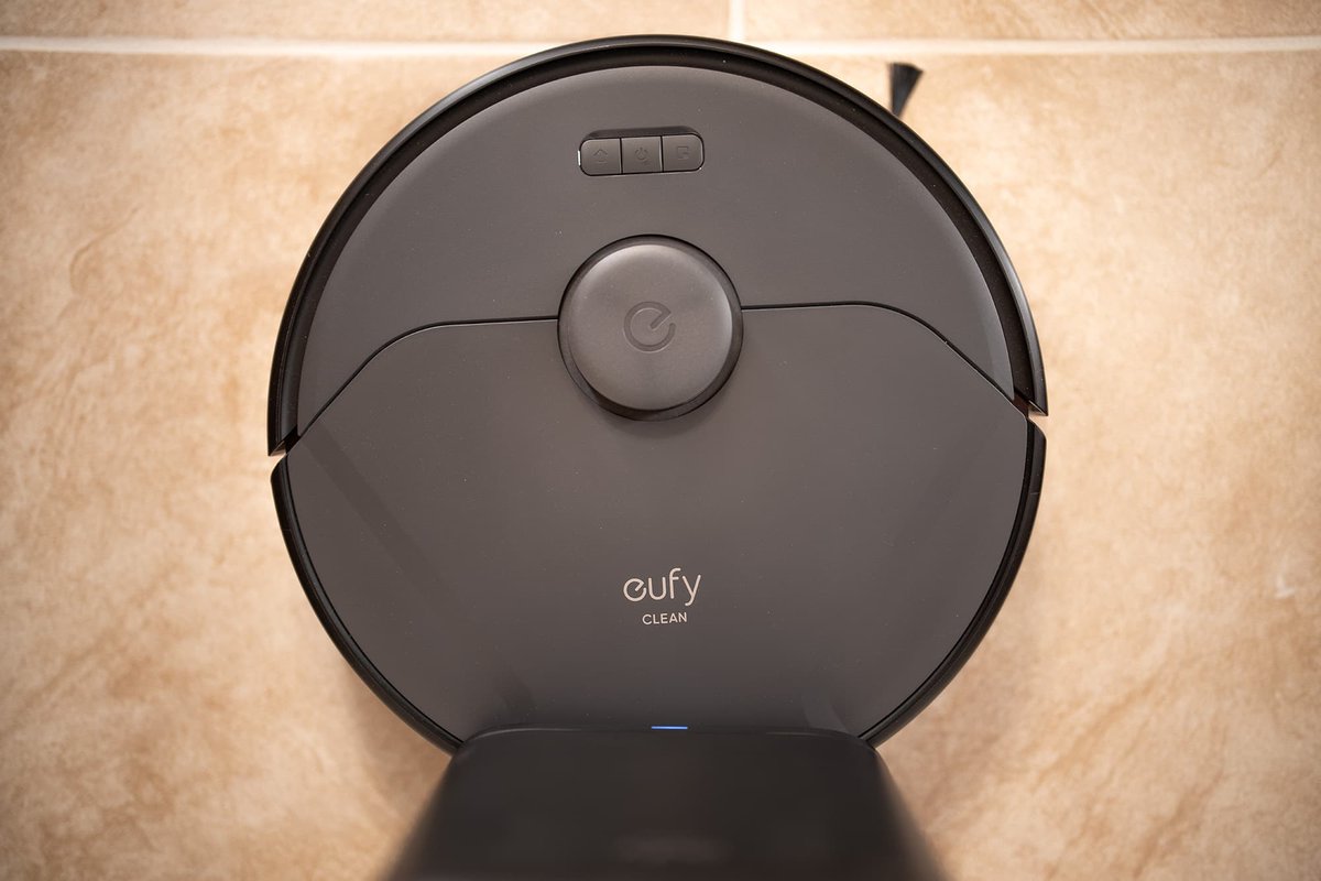 Eufy X8 Pro robot vacuum