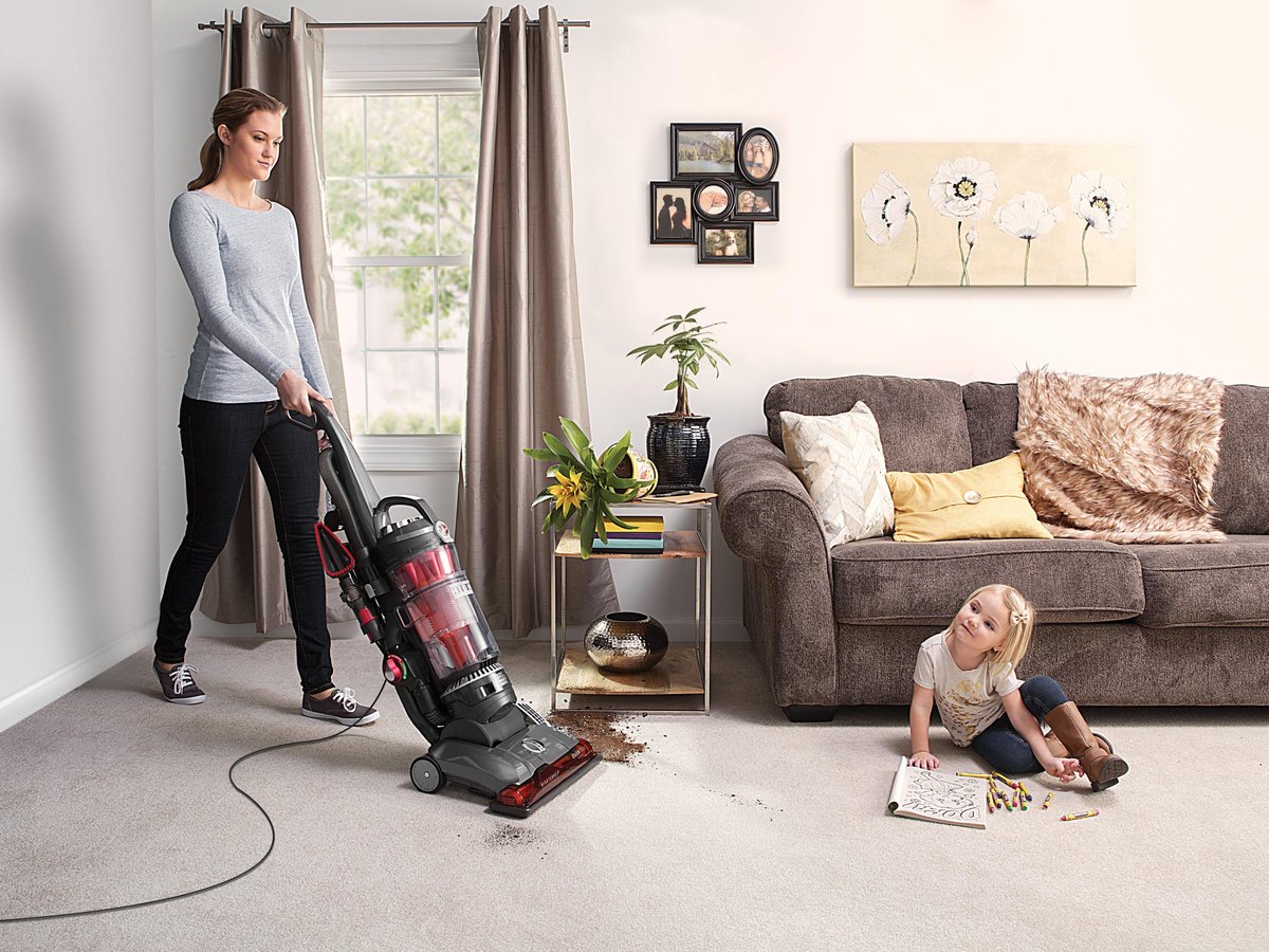 Hoover WindTunnel T-Series bagged upright vacuum