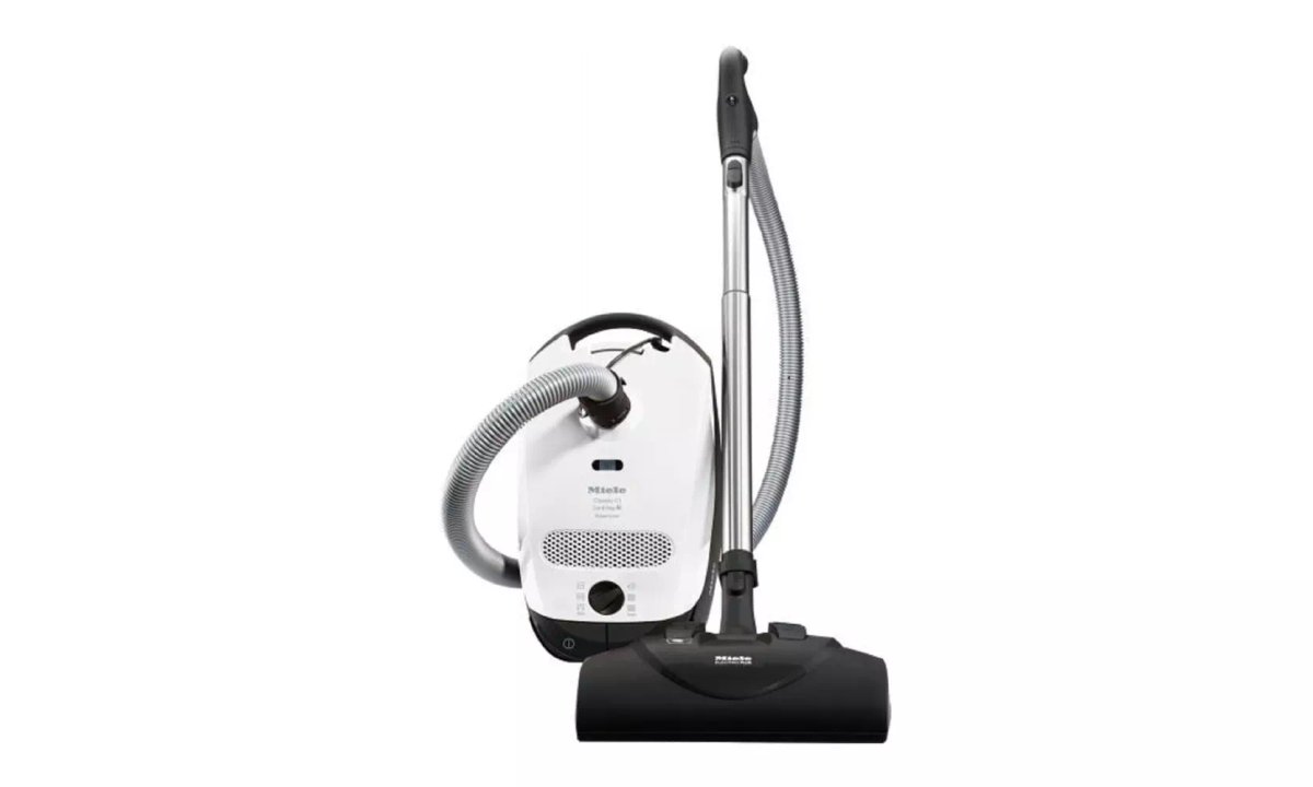 Miele Classic C1 Cat & Dog canister vacuum