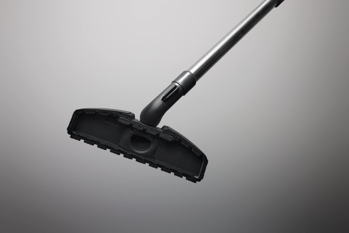 Miele Compact C1 Pure Suction canister vacuum