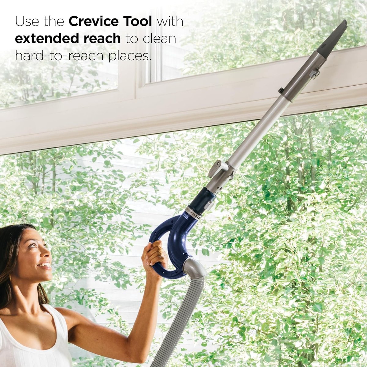 Shark Navigator Lift-Away Deluxe upright vacuum