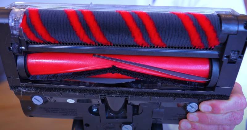 Shark Stratos cordless floorhead underside