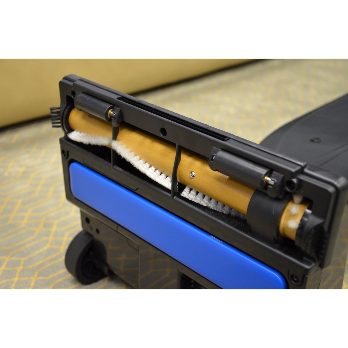 Soniclean Soft Carpet upright vacuum for high pile